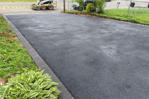 Best local Blacktop & Asphalt services for Brightwaters